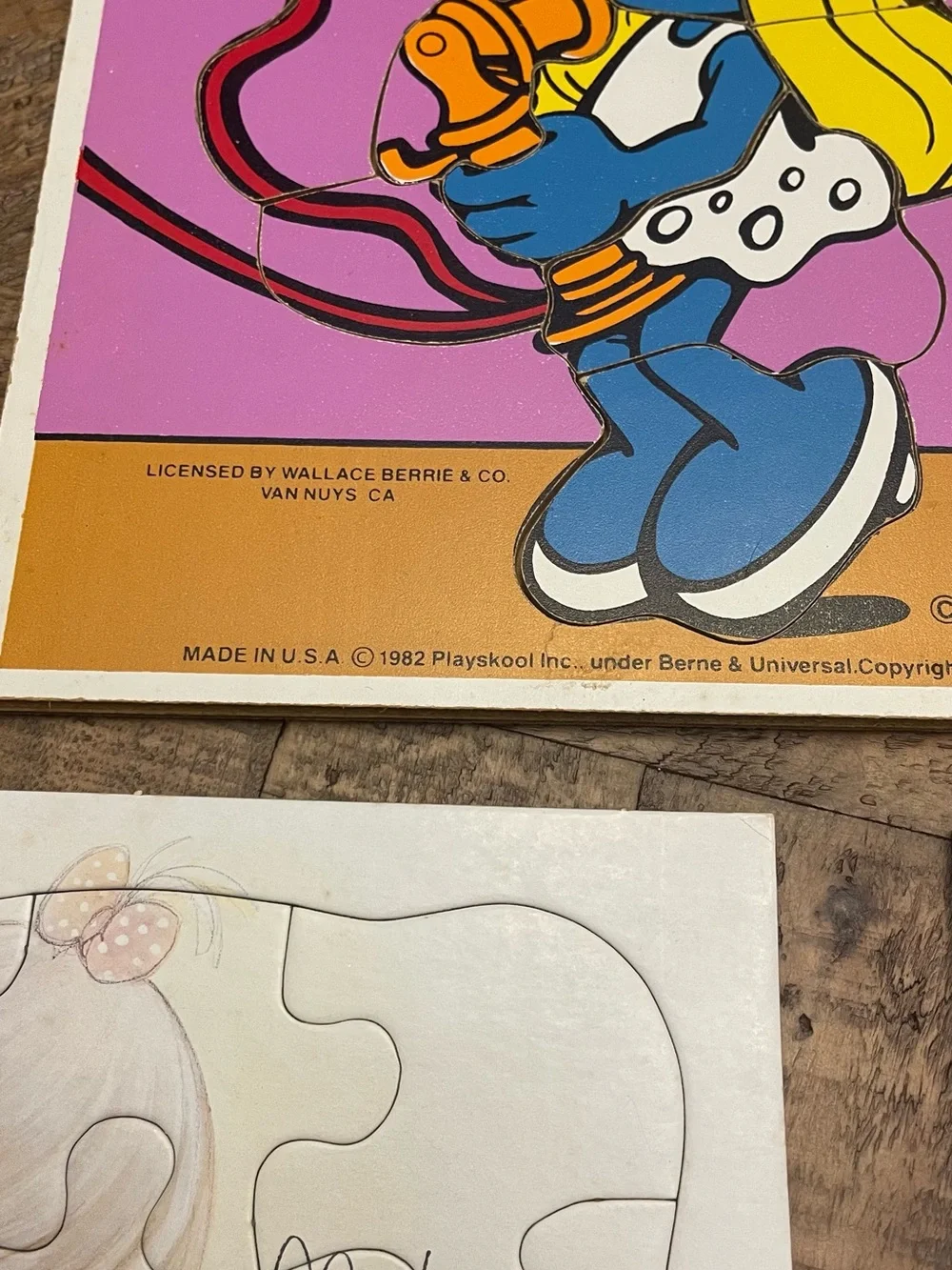 vintage tray puzzles featuring classic 1980s characters.